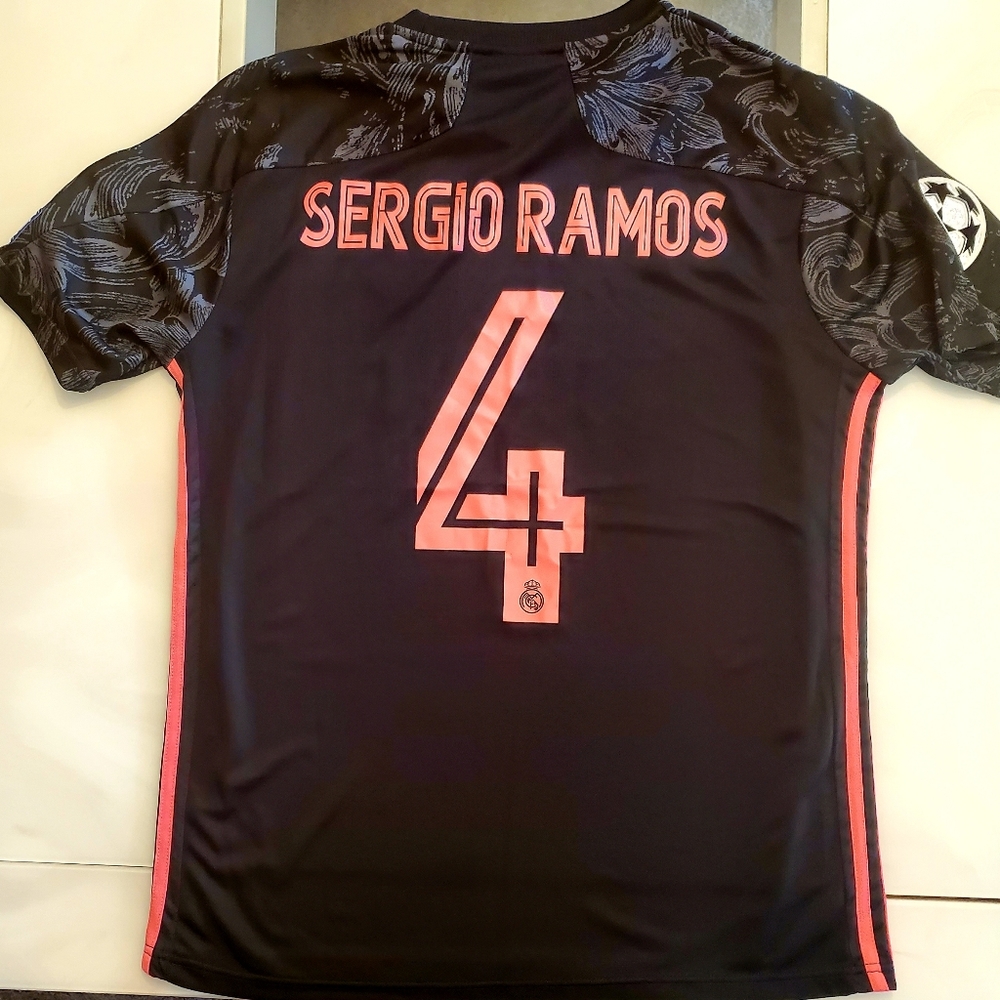 Real Madrid T-shirt for men.